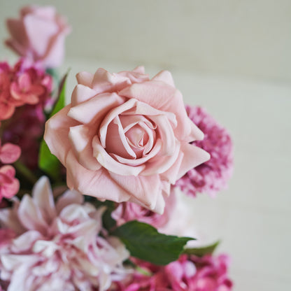 Rosè Flower Cloud